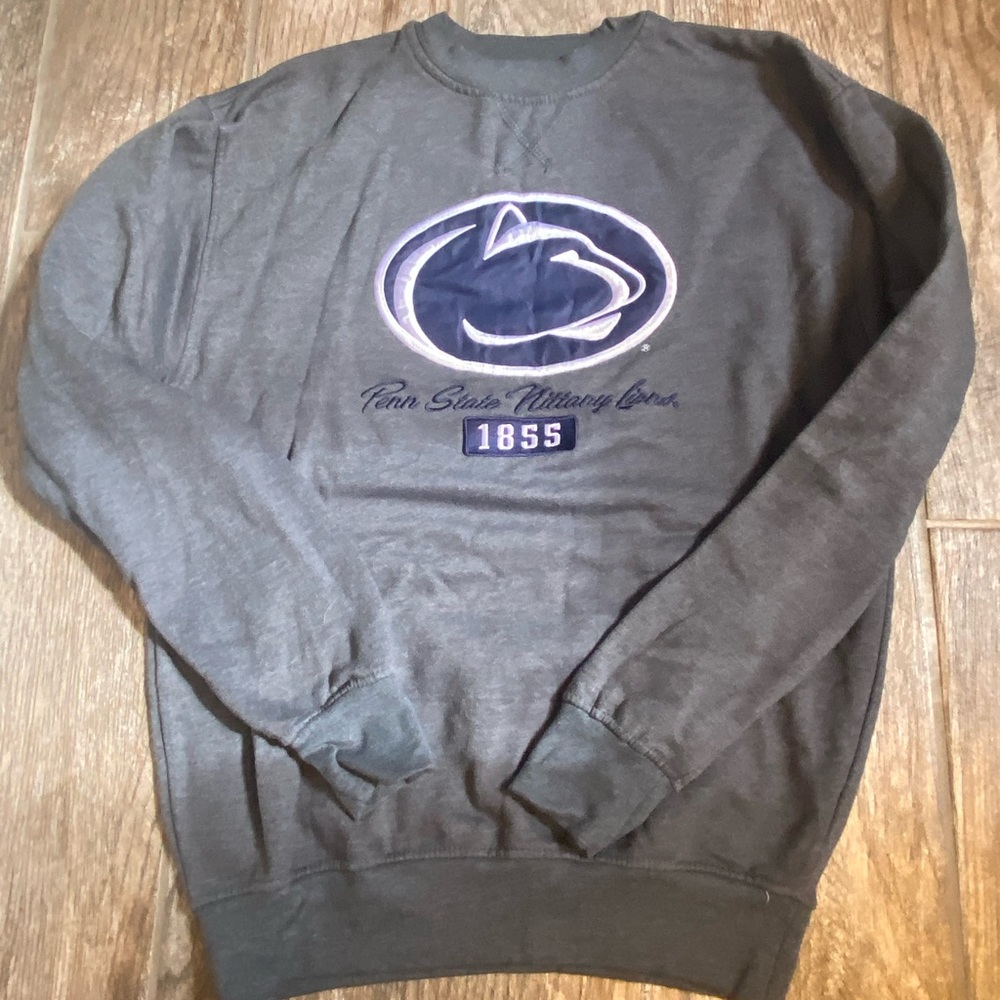 Women’s Penn State crewneck